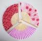 Preview: 025, 50Stk Fächer Sommerfächer Hand Deko Holzfächer Retro Design Blumen Pastell