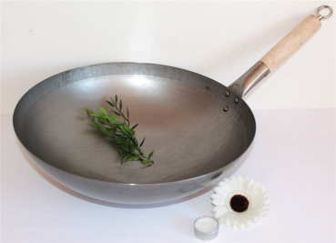 Wok Pfanne 40 cm Ø China Gastronomie rund Boden Carbon Stahl Holzgriff zum Aufhängen Gas Herd Grill