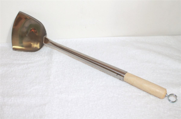 Preview: 05 Wokwender flach Schöpflöffel Pfannenwender Wok Spatel Edelstahl L 46 cm hängen