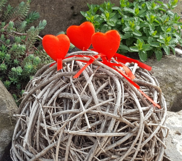 Preview: 3 Stk Deko Herz Herzstecker rot Dekostecker Dekoherz Hochzeit Geburtstag