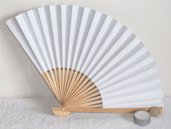 400, 1 Stk Fächer weiß Papier Tanz Deko Holz Hand Wind Sommer Luft Hochzeit
