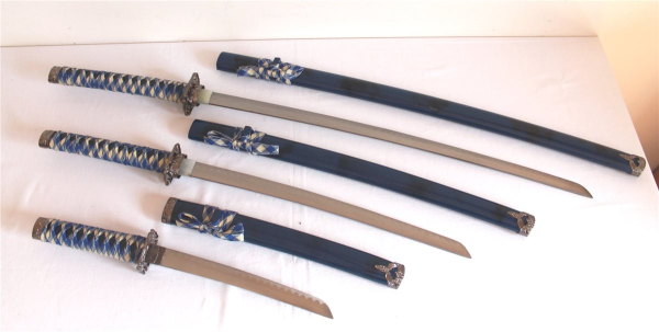 Tai Chi, Kung Fu, Deko Schwert 070 Kaiser aus Metall Holzscheide