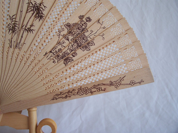 082 Fächer Holzfächer Handfächer Sommerfächer Hand Sommer Deko Ornamente