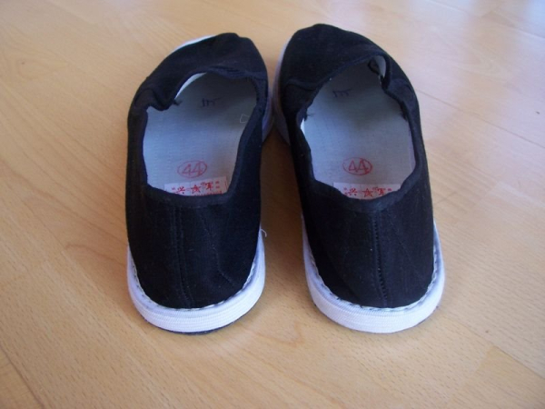 Tai Chi Qi Gon KungFu Schuhe mit Gummisohle 02, 36 bis 45