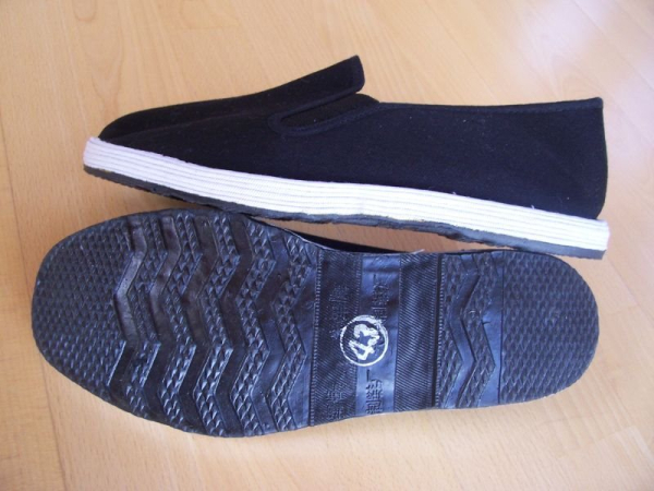 Tai Chi Qi Gon KungFu Schuhe mit Gummisohle 02, 36 bis 45