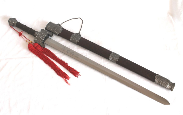 Tai Chi, Kung Fu, Deko Schwert 050 Kaiser aus Metall  Holzscheide