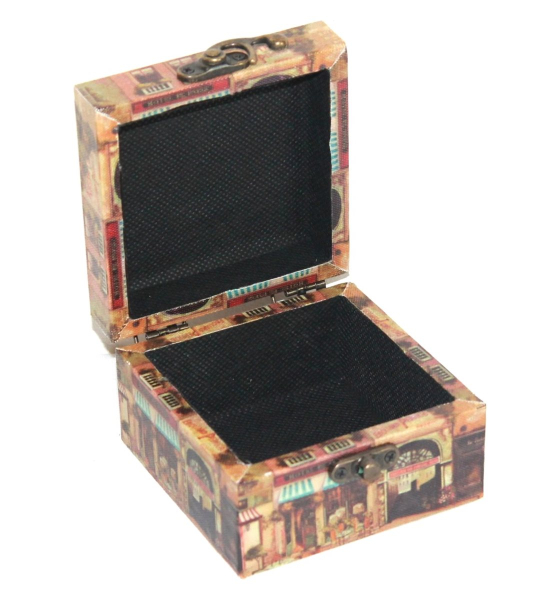 304 Holzbox Box Kiste Kästchen Glückspüppchen Café 10x10x6 cm