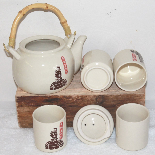 101 Teeservice 5 tlg Teeset Teekanne Asia China Krieger beige Kung Fu